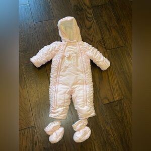 Chicco Baby Girl’s Snowsuit Light Pink Size 9 Months, EUC
